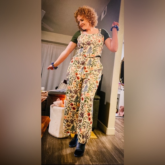 Floral Corduroy Top & Pant set - Picture 11 of 14